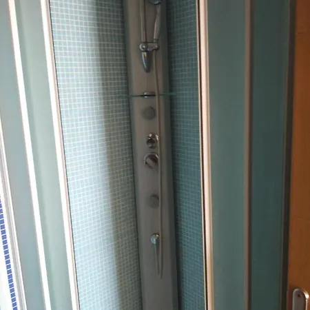 Kallisti Nocleg ze śniadaniem 3*