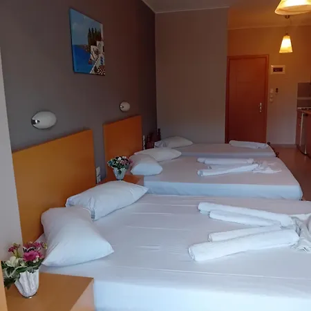 Kallisti Nocleg ze śniadaniem