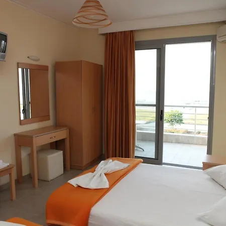 Kallisti 3* Nei Pori